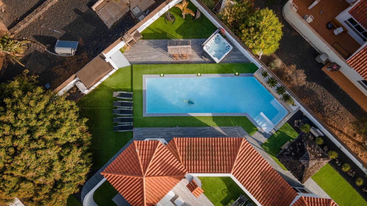 La Oliva Dreams Luxury Villa Екстер'єр фото